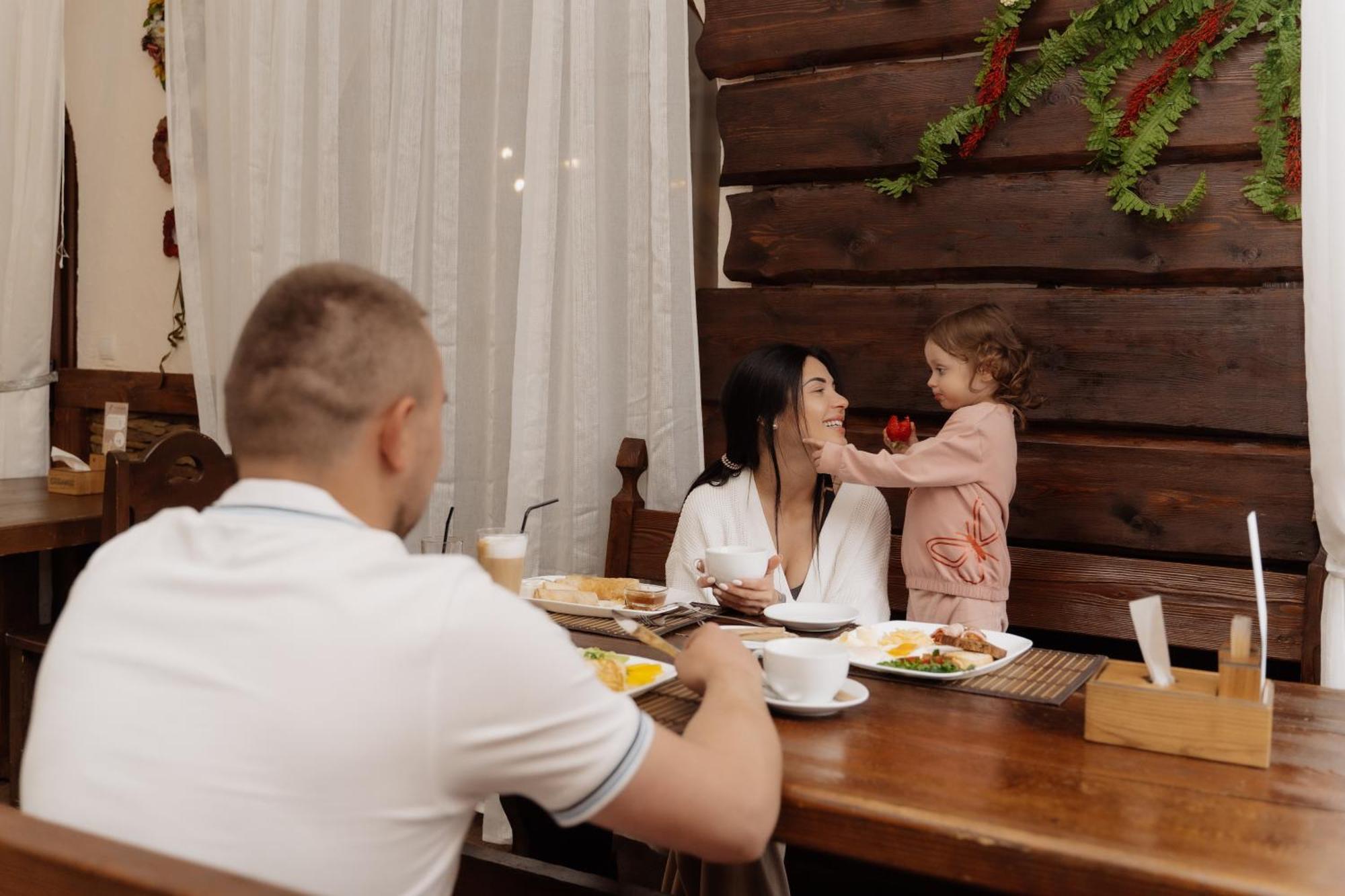 Oksamit Resort Vorohta Kültér fotó