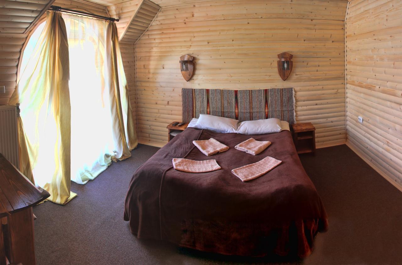 Oksamit Resort Vorohta Szoba fotó